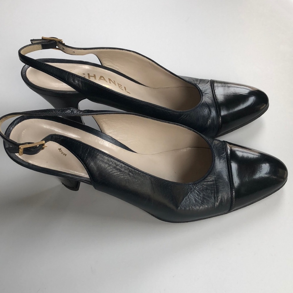 Chanel slingback cap toe leather heels 37 - Picture 8 of 8